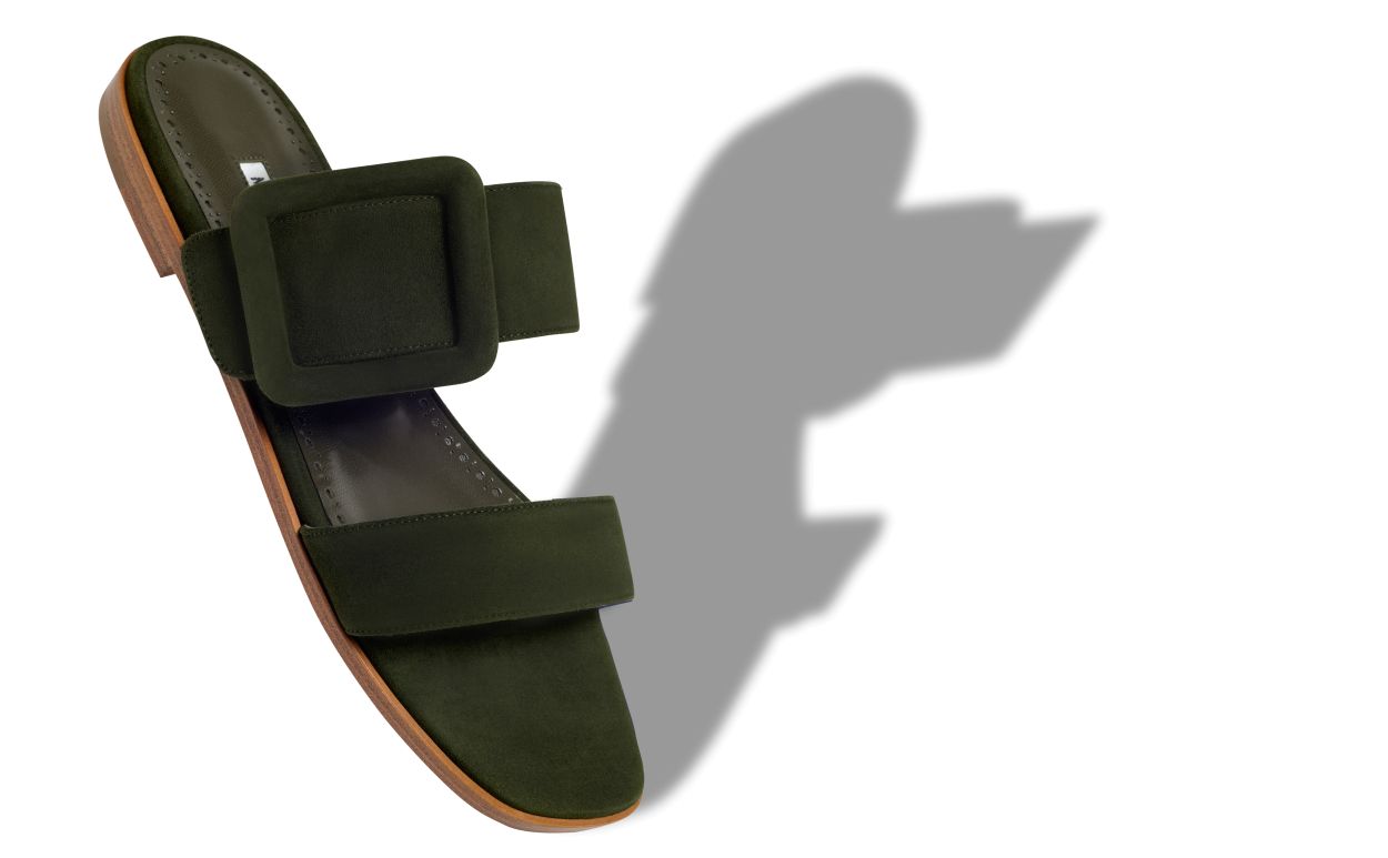 Sandalias planas de ante verde oscuro