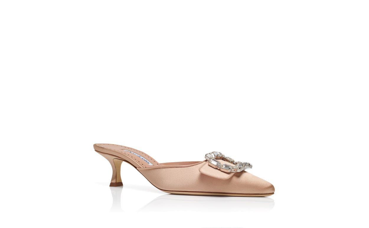 Mules con hebilla de cristal satín beige