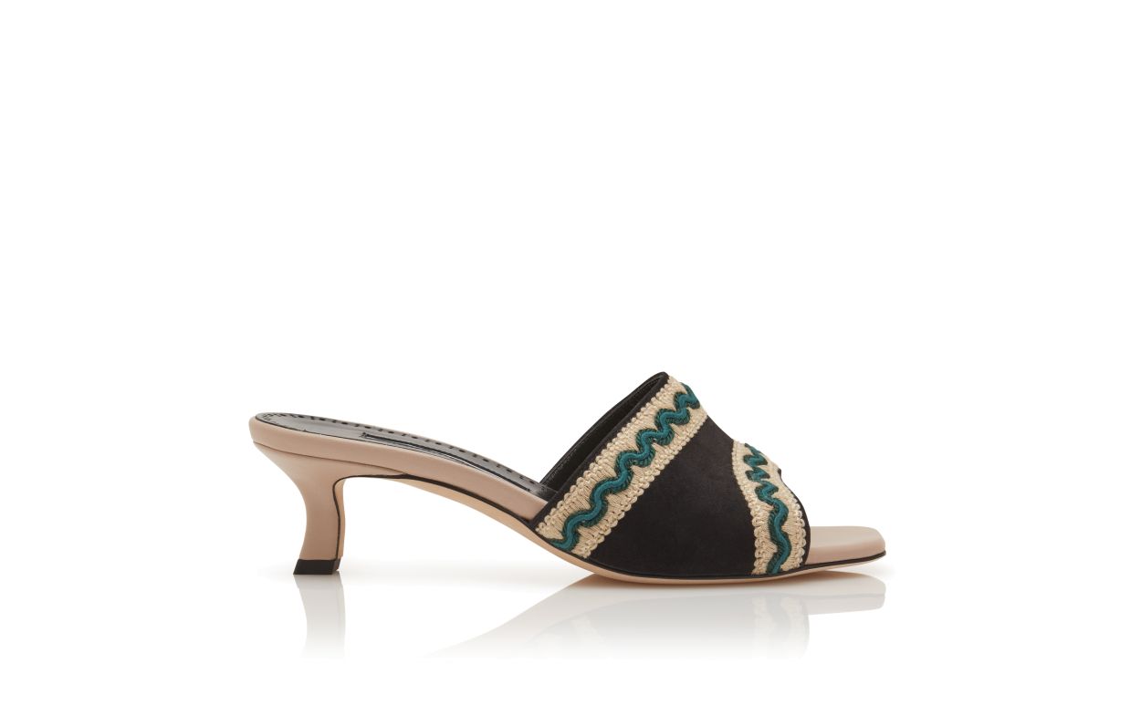 Mocasines de ante beige claro y negro con detalles de punto
