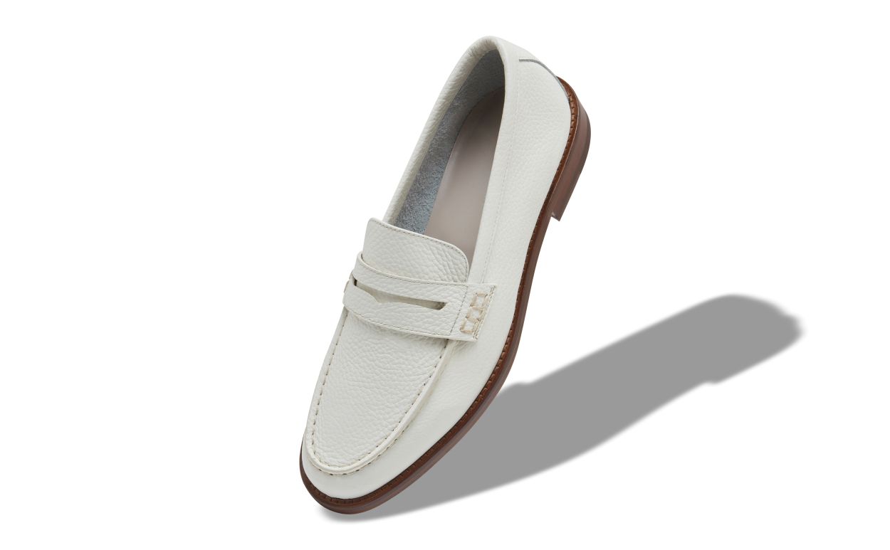 Zapatillas de vestir penny de cuero de becerro blanco