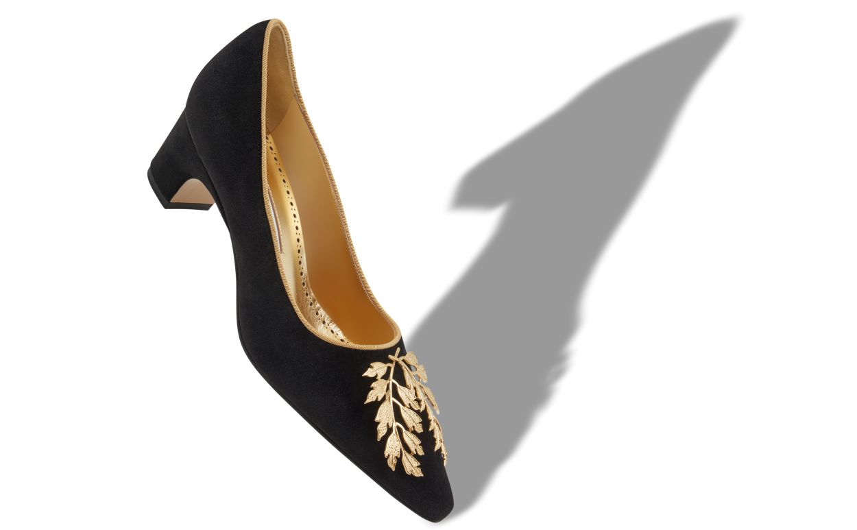 Zapatillas de Piel Negra con Decoraciones de Veludo