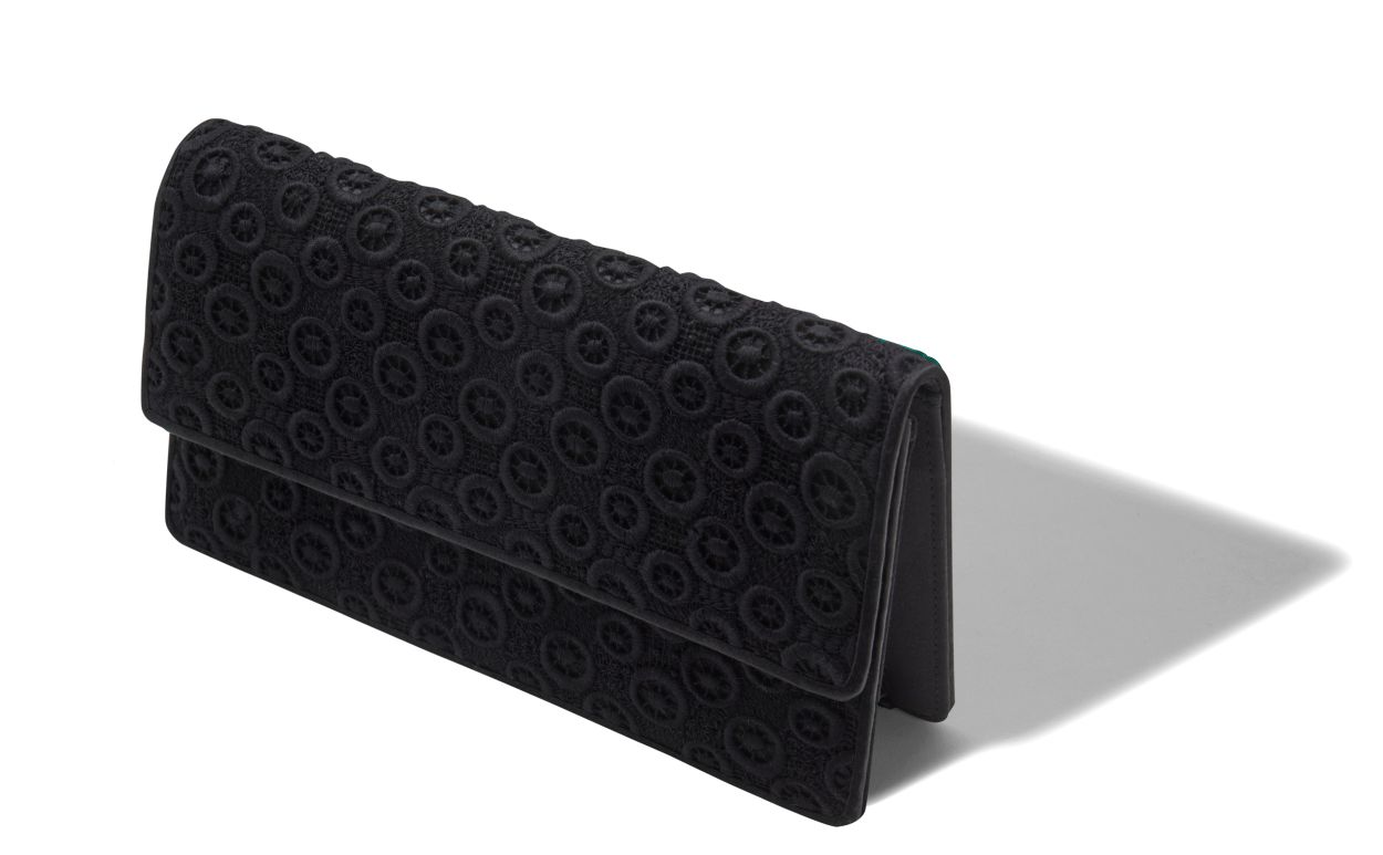 Bolso de mano con encaje negro y bordado