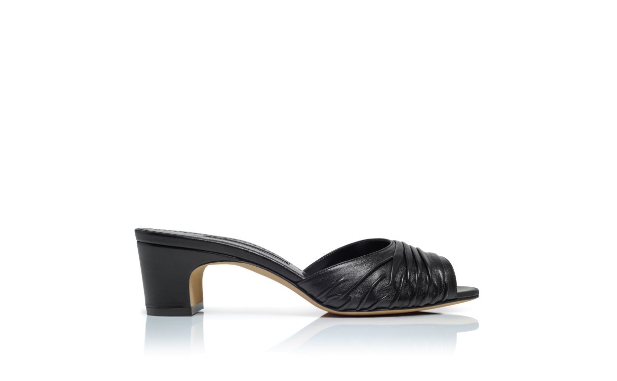 Mocasines de cuero napa negro con detalles ruched y punta abierta