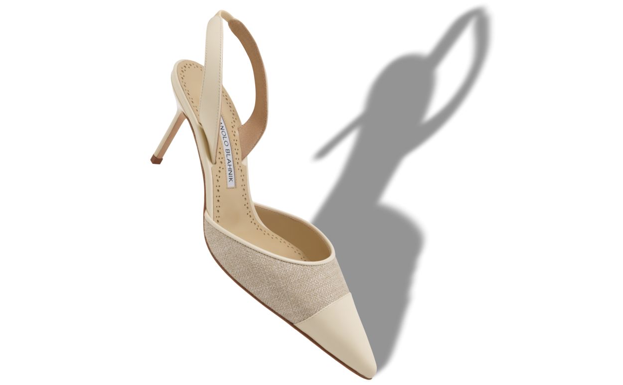 Zapatos de tacón tipo bombacho de lino beige claro
