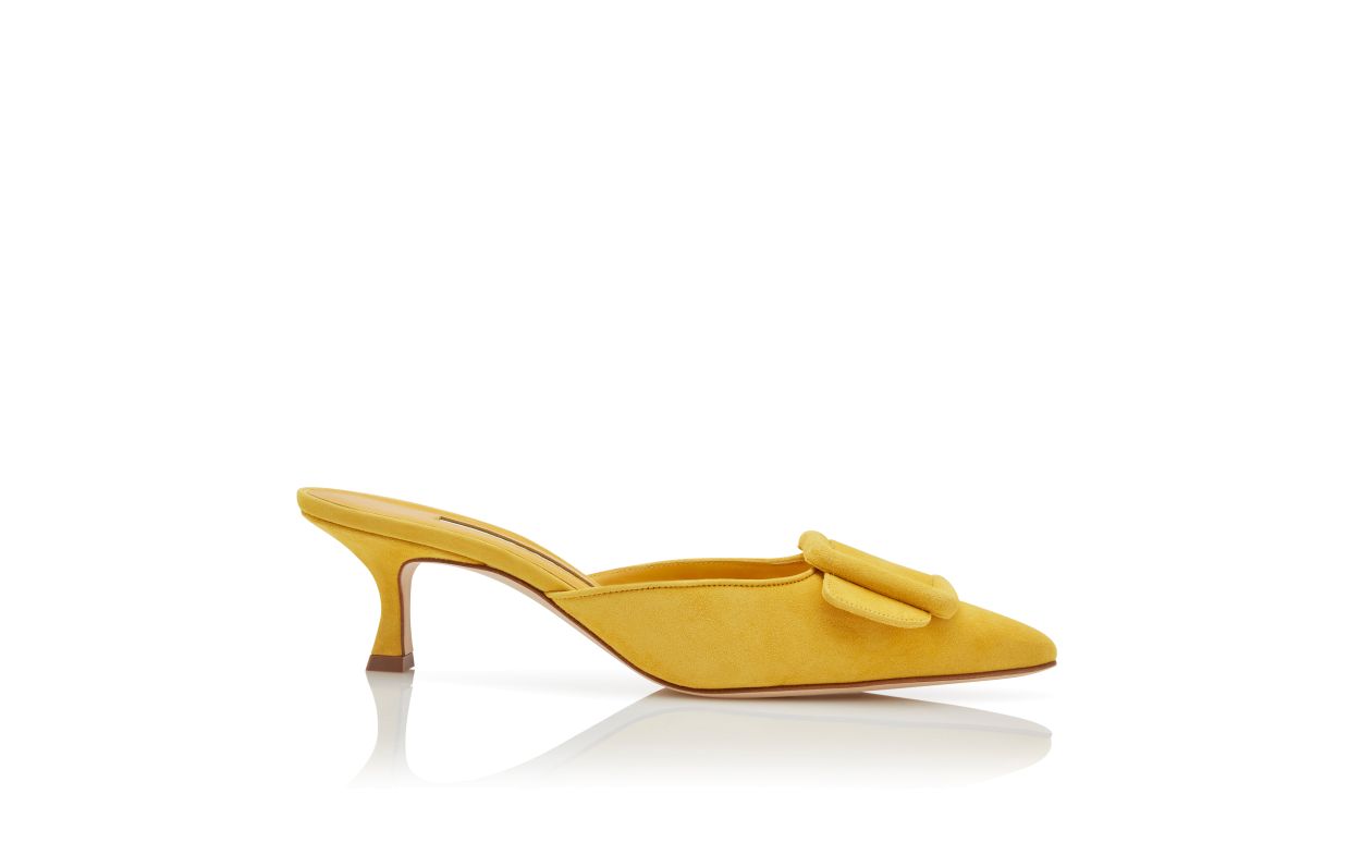 Mocasines de ante amarillo con hebilla