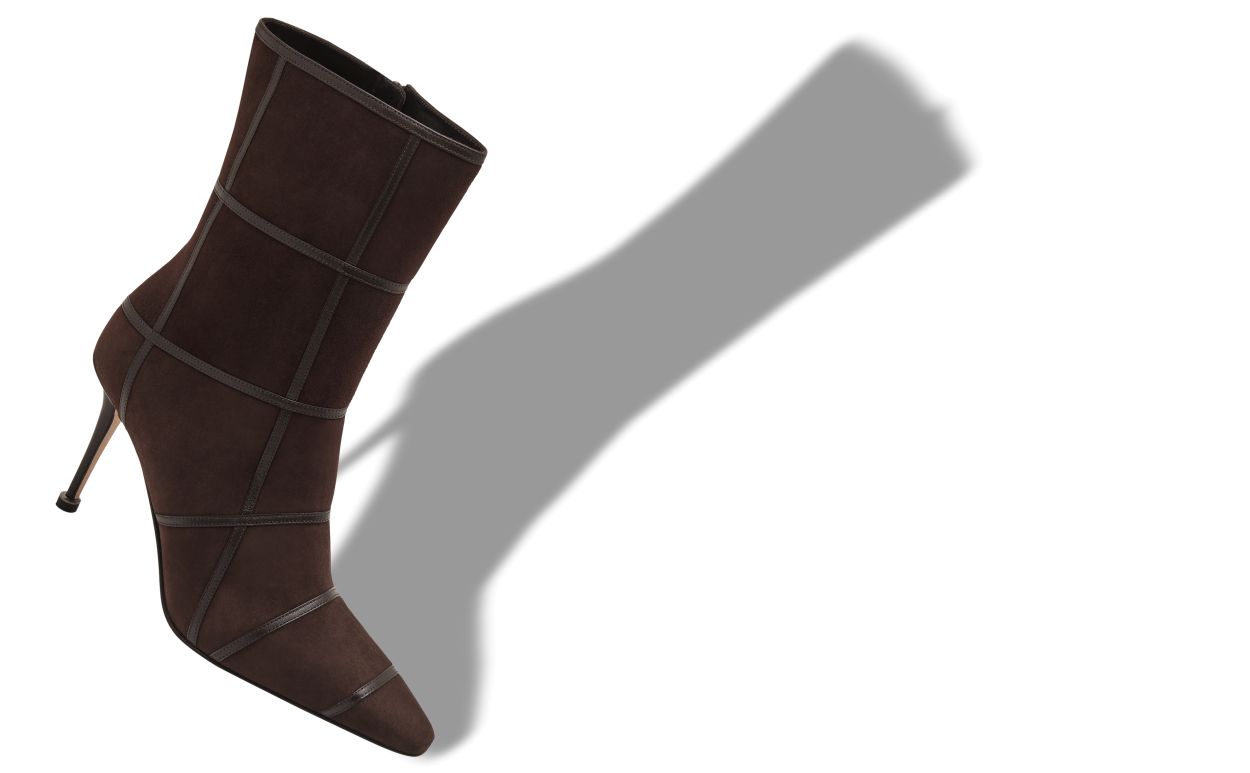 Botas de tobillo con detalle de cruce de ante marrón oscuro