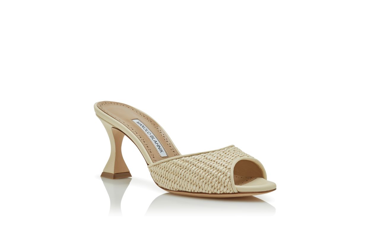 Mocasines de paja beige claro con punta abierta