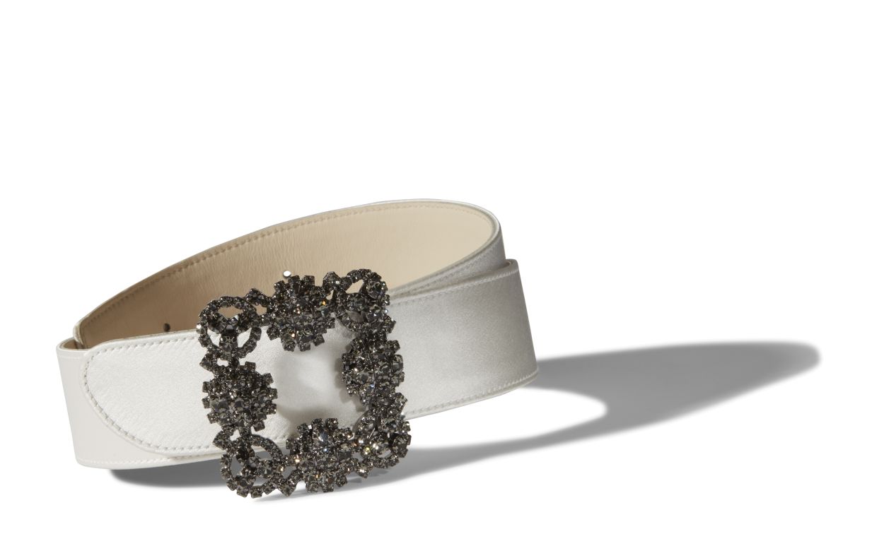 Cinturón de satín Off-White con hebilla de cristal