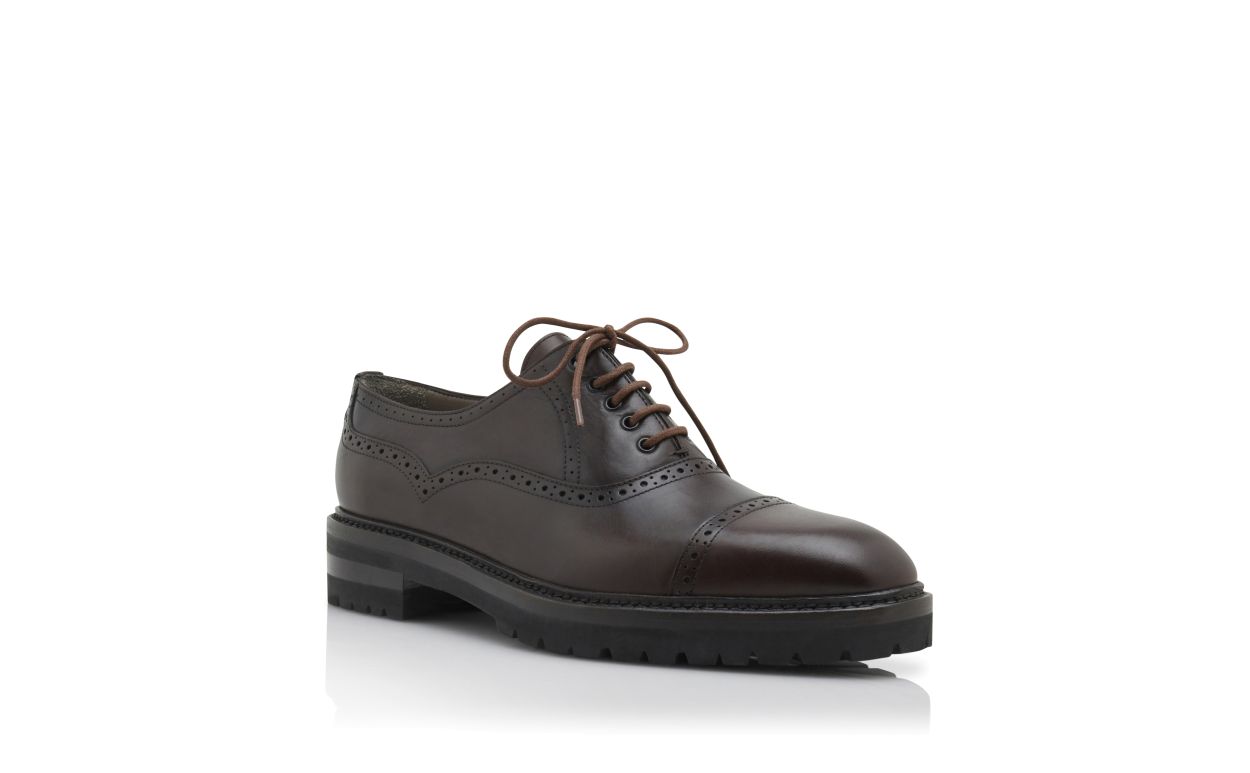 Zapatillas de cuero de becerro marrón oscuro con cordones